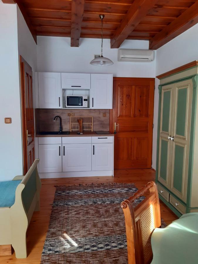 Feny-Szer Vendeghaz Orseg Hotell Szentgotthárd Exteriör bild